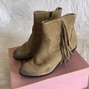 Suede fringe booties 7.5 w/ box